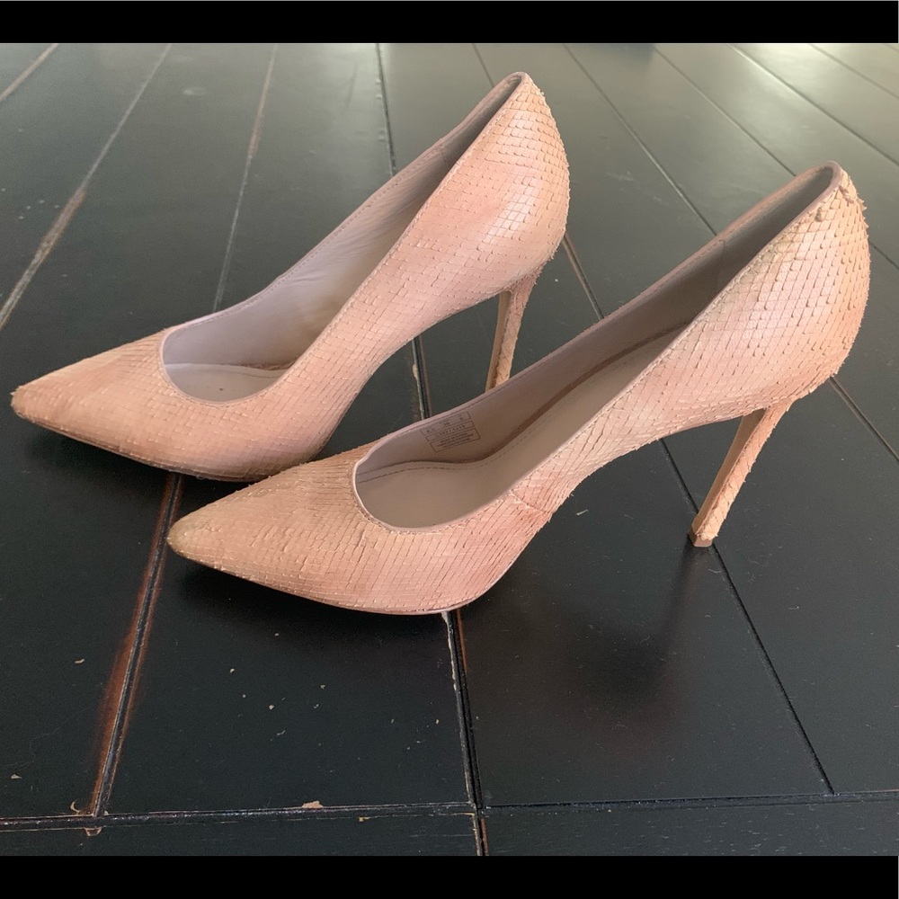 Size 8.5 Pour La Victoire Pumps